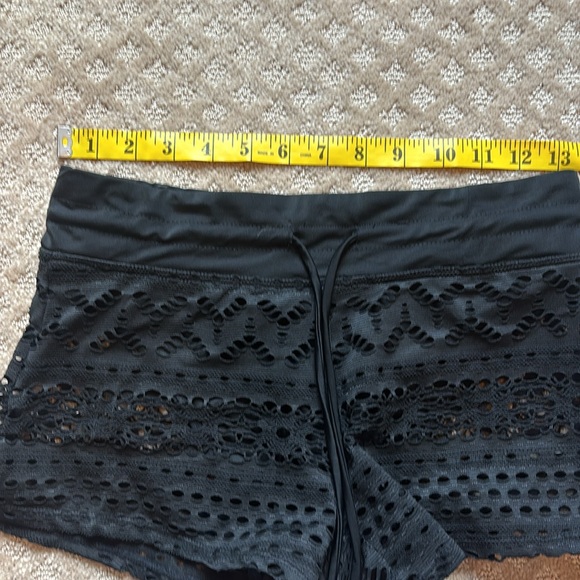Black Lace Swim Shorts - Picture 5 of 8